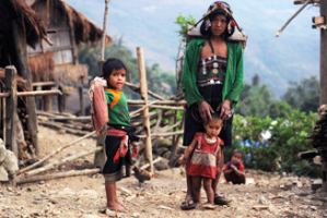 ethnies montagnes nord Laos
