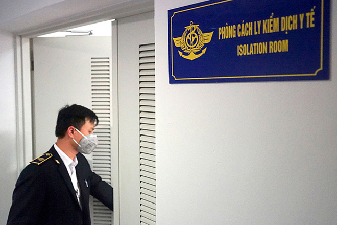 quarantaine aéroport vietnam